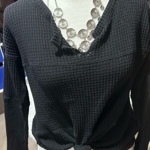 HOLLISTER black large sweater